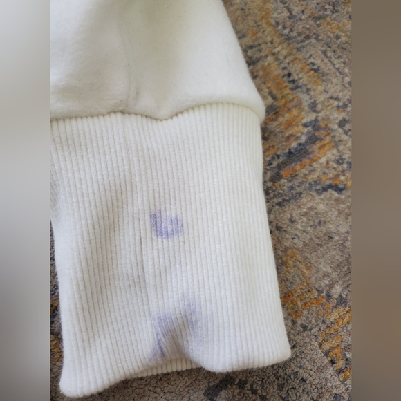 rd style white and black fleece 1/4 zip. Womens xs. EUC. Small spot see photos - Picture 8 of 9